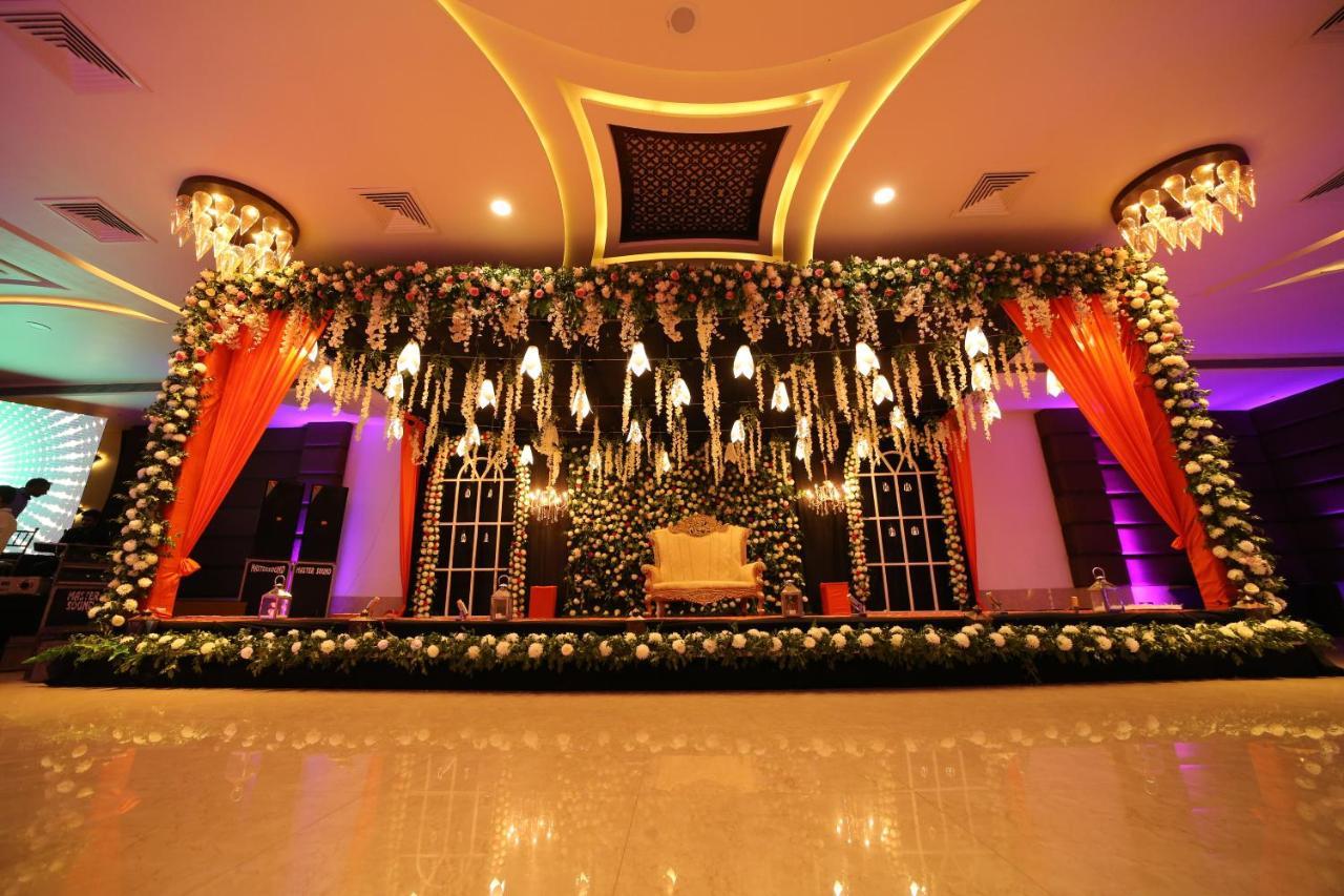 Hotel Prince Viraj ジャバルプル エクステリア 写真