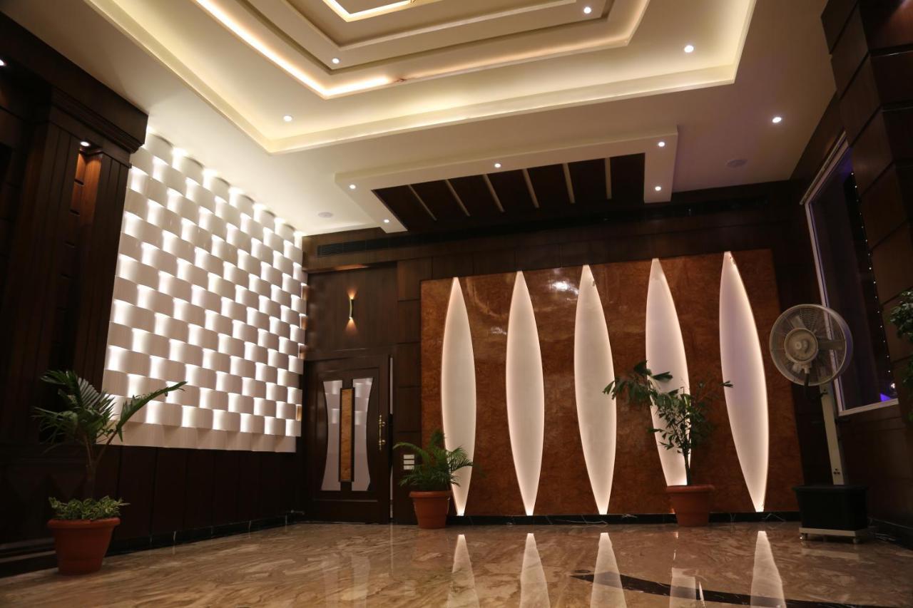 Hotel Prince Viraj ジャバルプル エクステリア 写真
