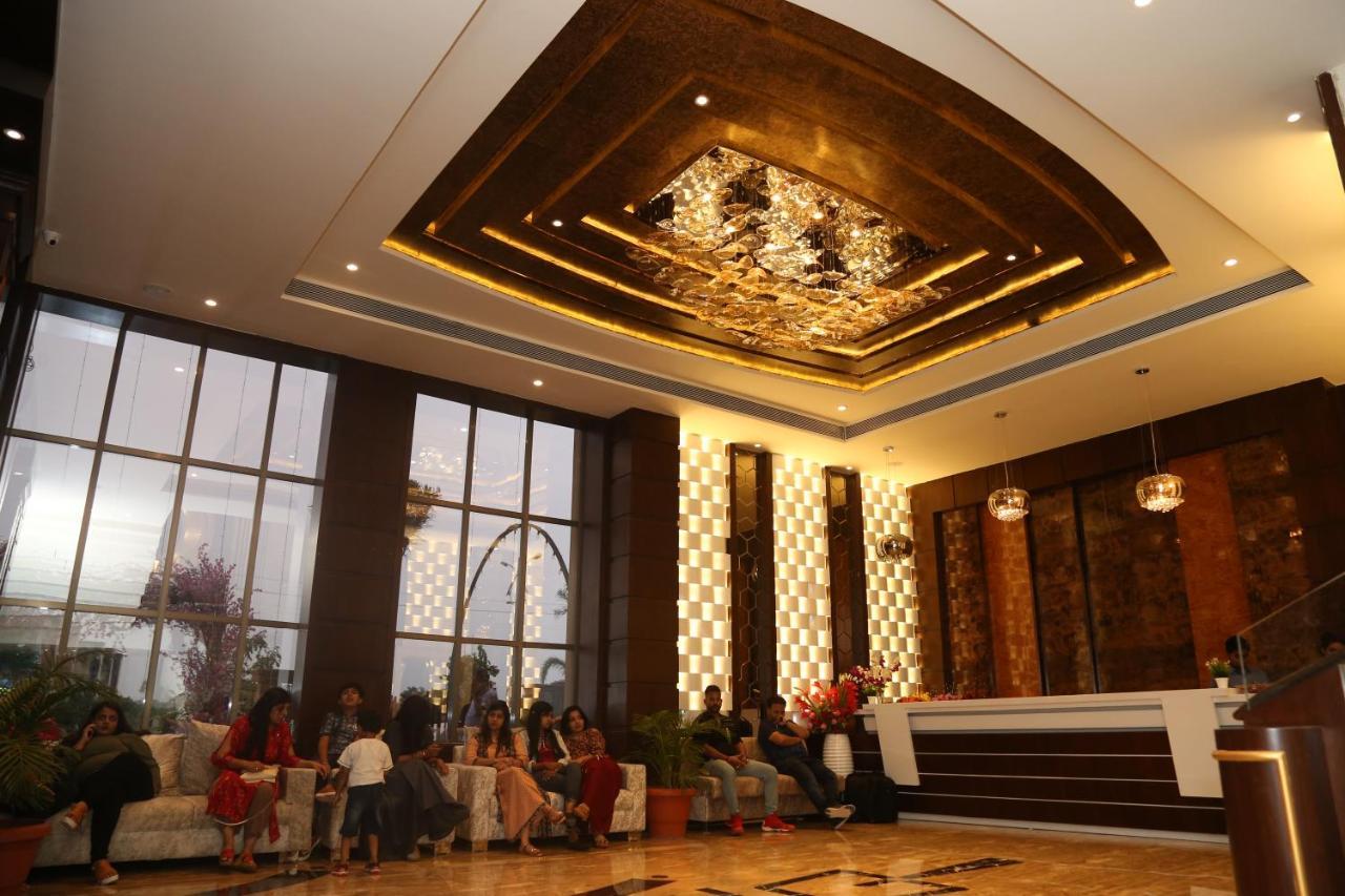 Hotel Prince Viraj ジャバルプル エクステリア 写真