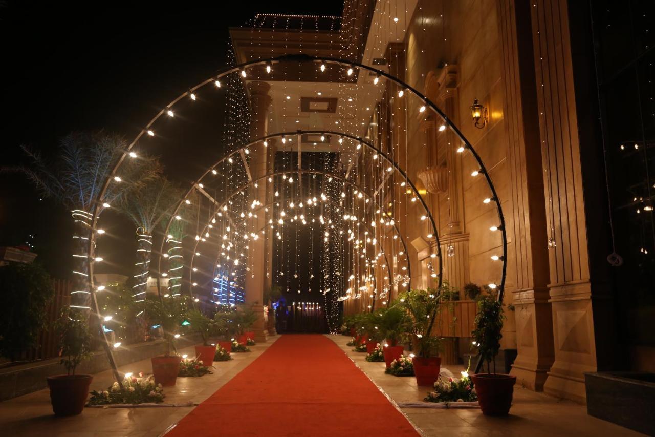 Hotel Prince Viraj ジャバルプル エクステリア 写真